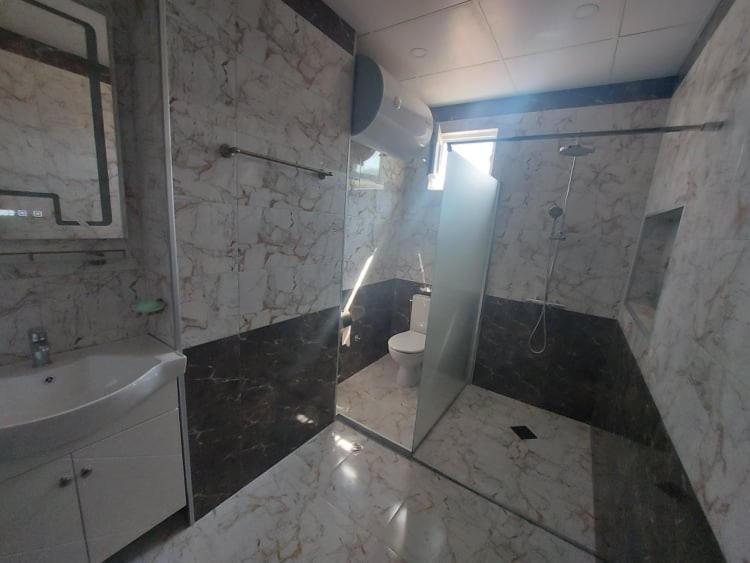 Владимировата Къща Kalofer Exteriör bild